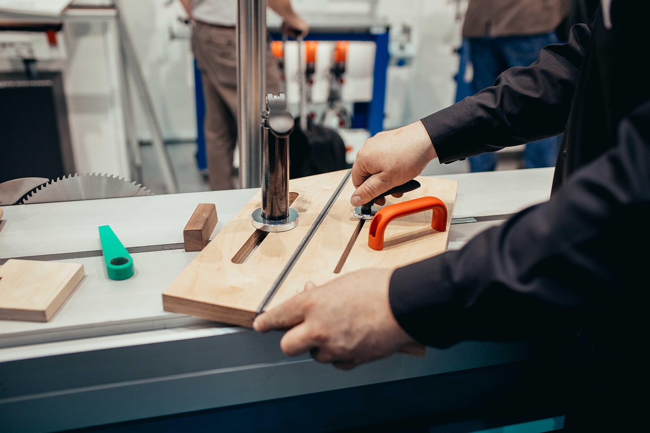 海鸥实名账号:手游代理平台加盟费