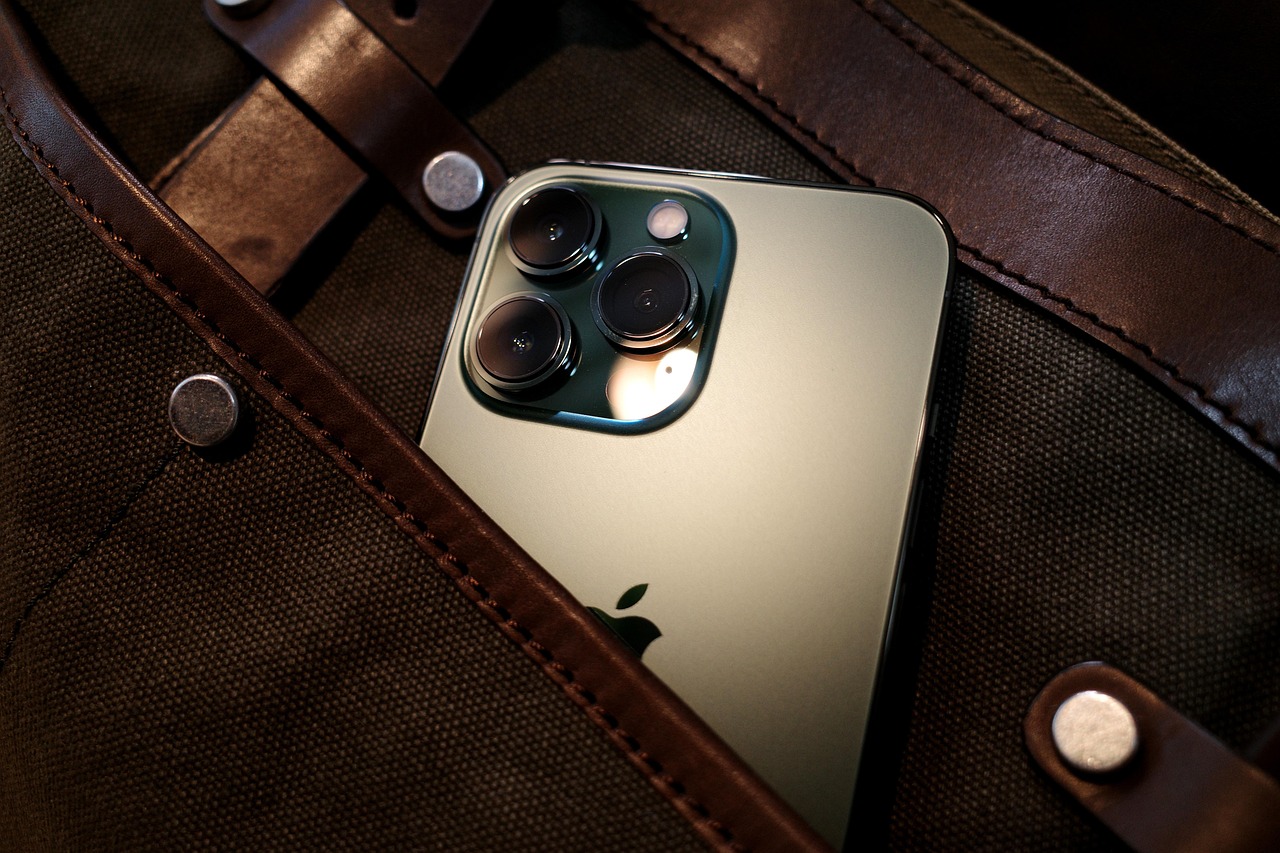 头条手机卡实名账号：剑三购买平台