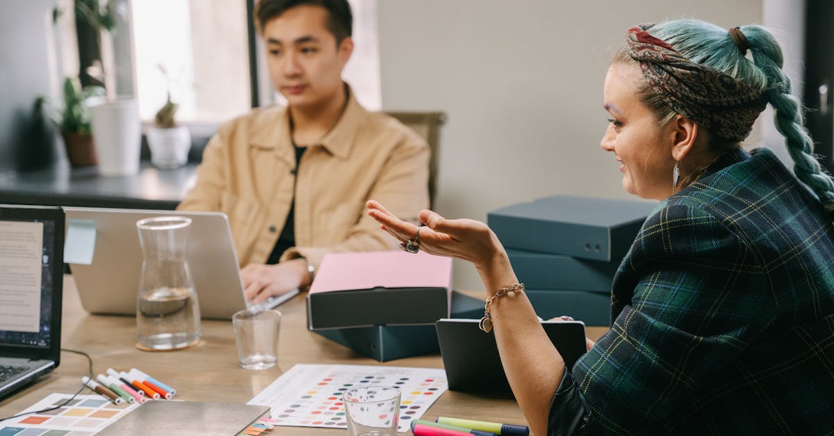 是否可以通过调整游戏难度来减少技术支持辅助的存在