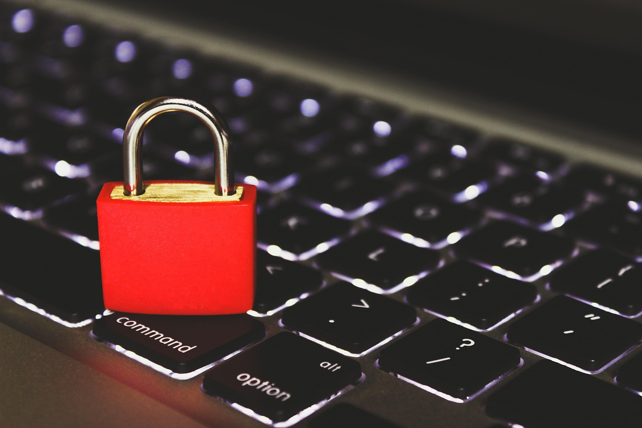 方盒欧盟扁蓝555：佳能购买平台推荐